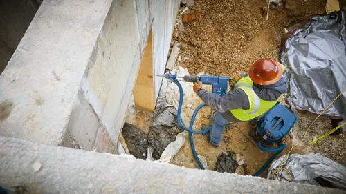 11316EVS PROFESSIONAL Demolition Hammer for rent